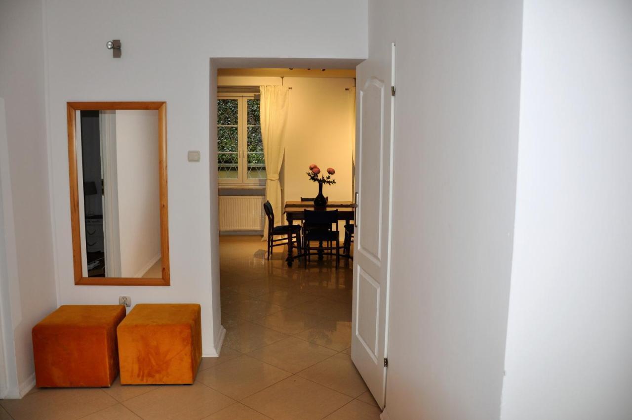 Prudentia Apartments Brzozowa ワルシャワ エクステリア 写真